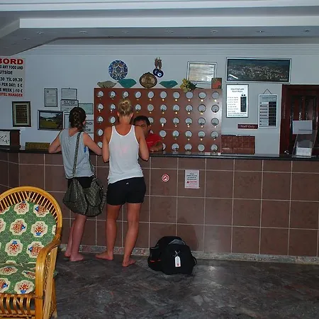 Ulas Hotel
