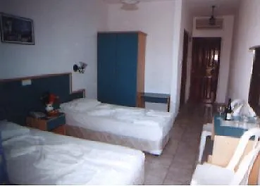 Ulas Hotell Side